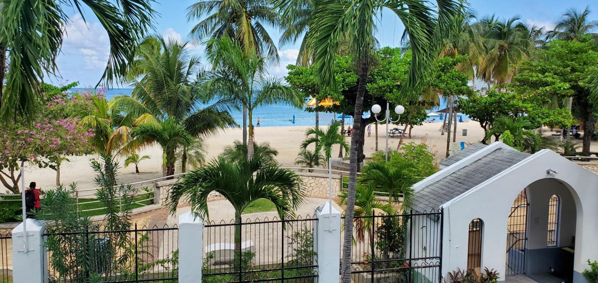 Sandcastles Resort, Ocho Rios Exterior photo